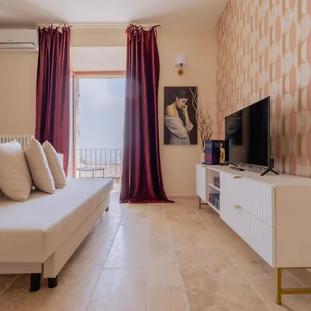 Semesterbostad Benedictine Monastery Of 1072